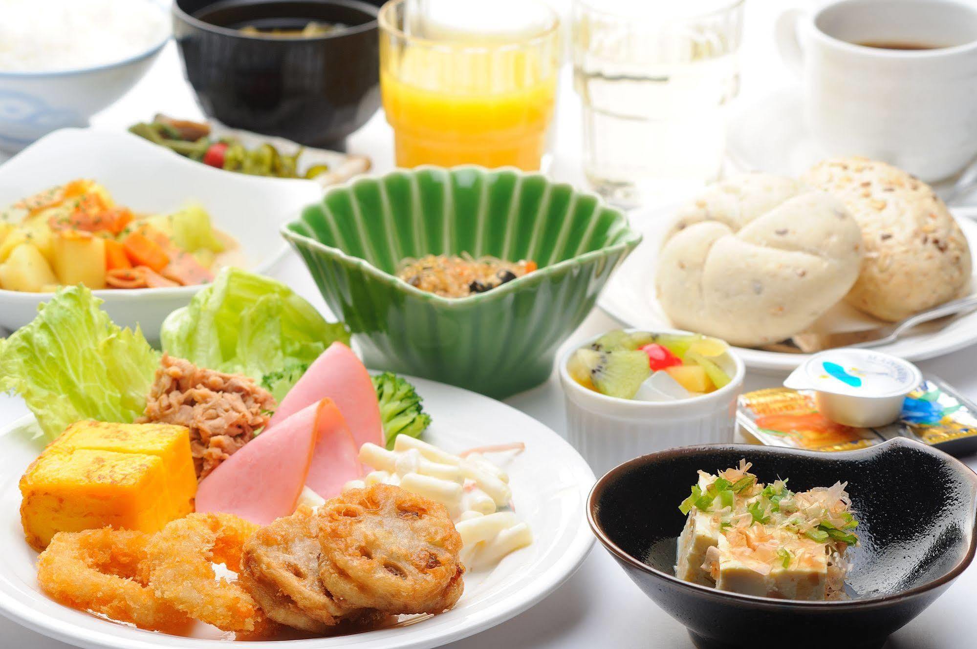Hotel Route Inn Ishinomaki Chuo Екстериор снимка