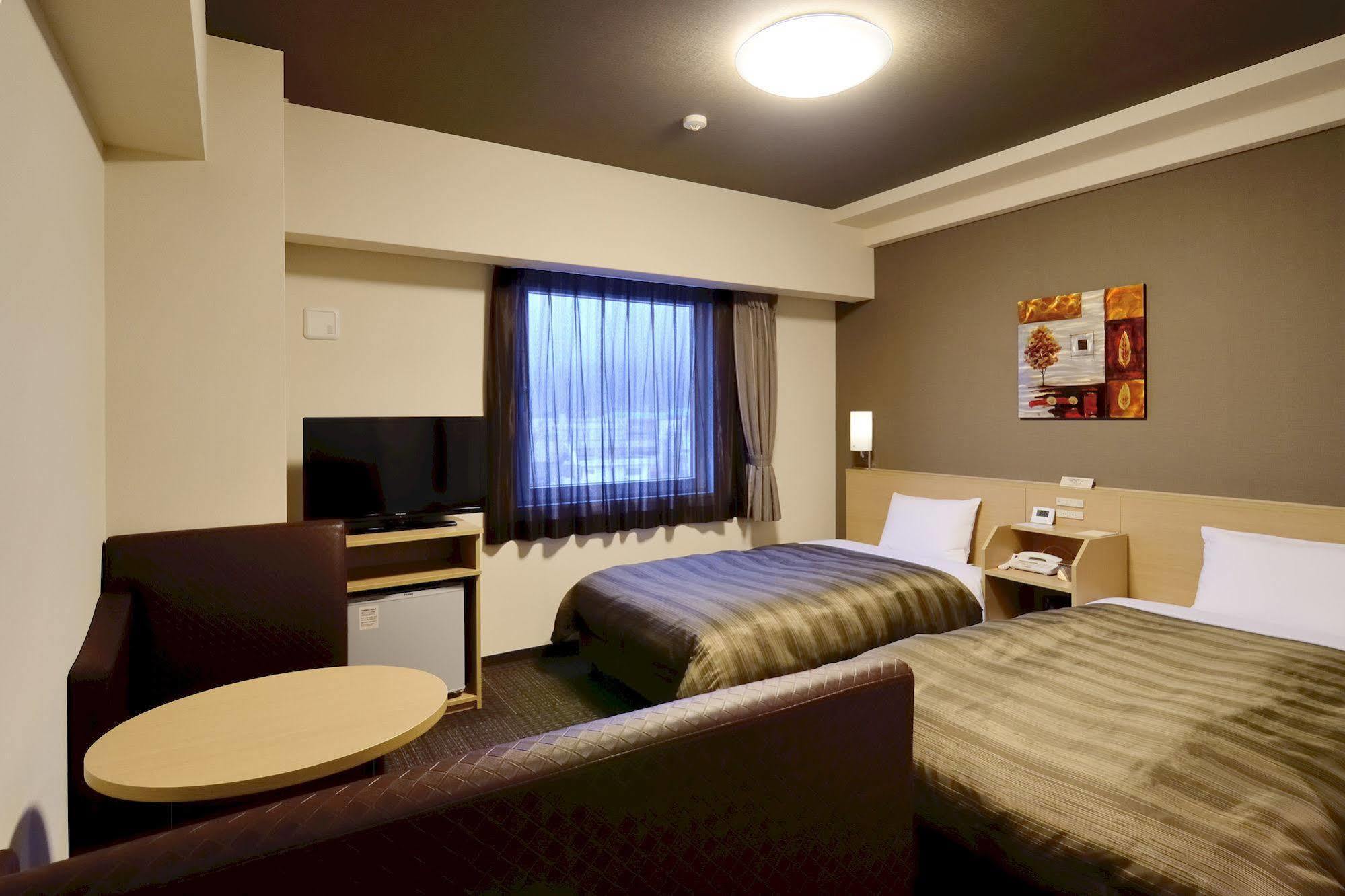 Hotel Route Inn Ishinomaki Chuo Екстериор снимка